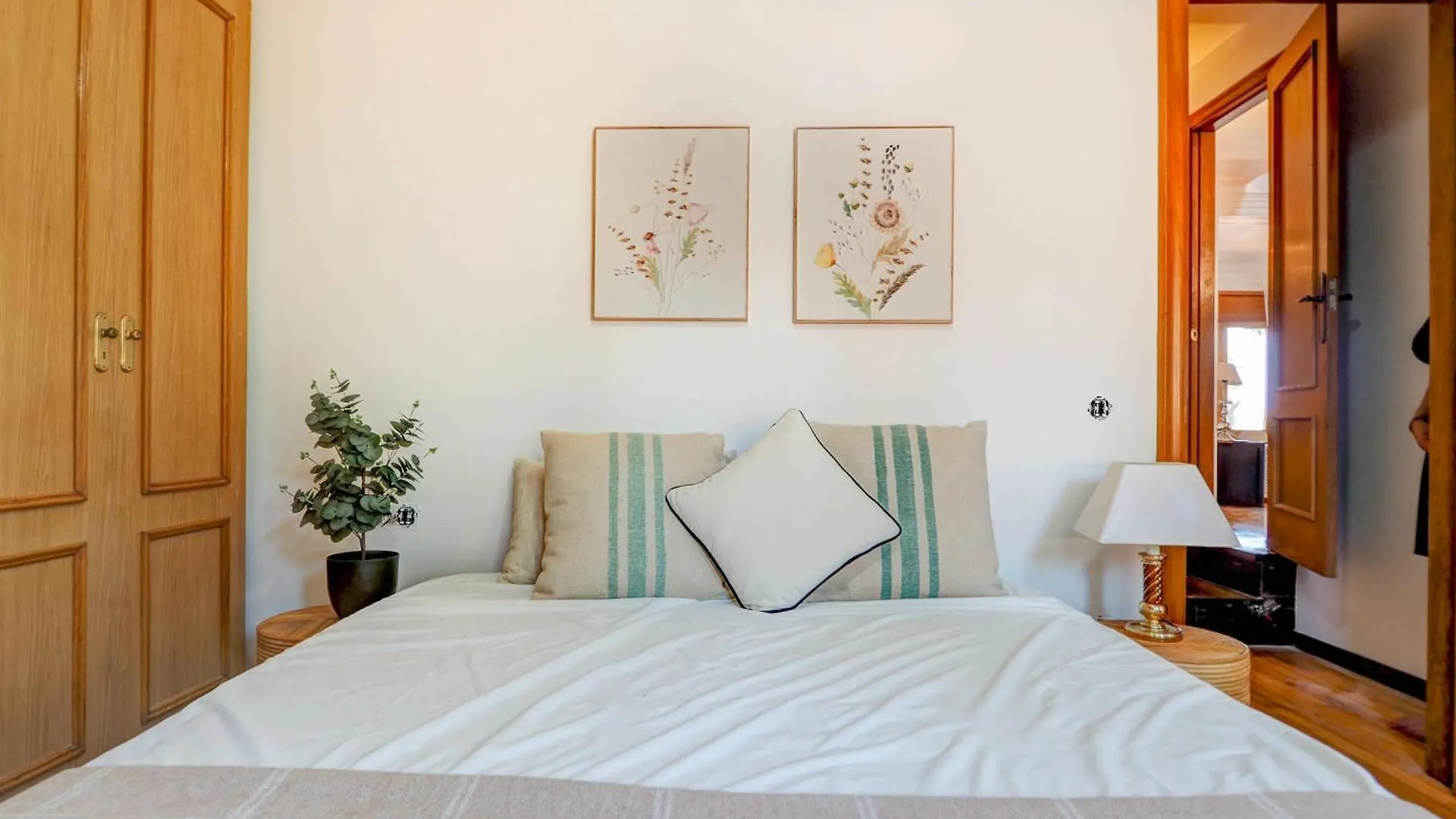 Villa El Faro By Hello Homes Sitges Vilanova i la Geltrú 0*,
