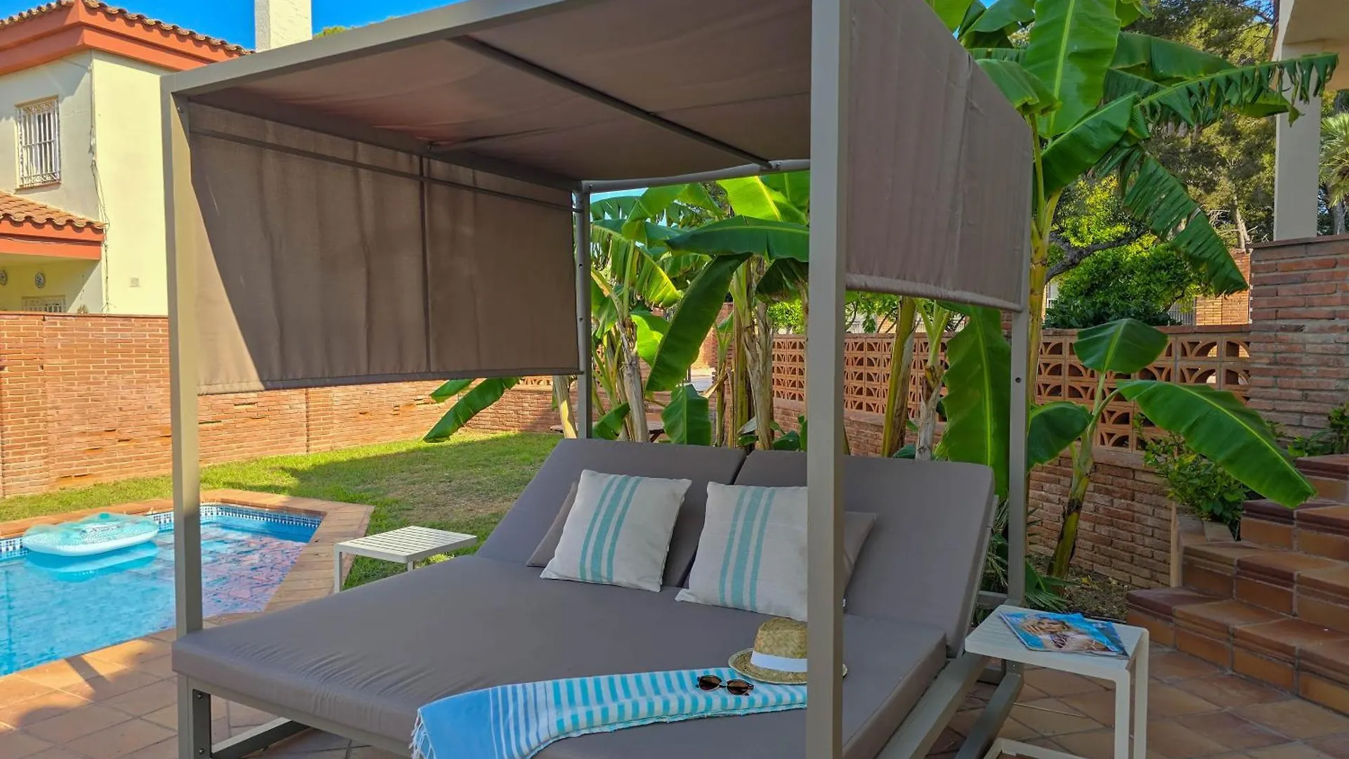 Villa El Faro By Hello Homes Sitges Vilanova i la Geltrú 0*,